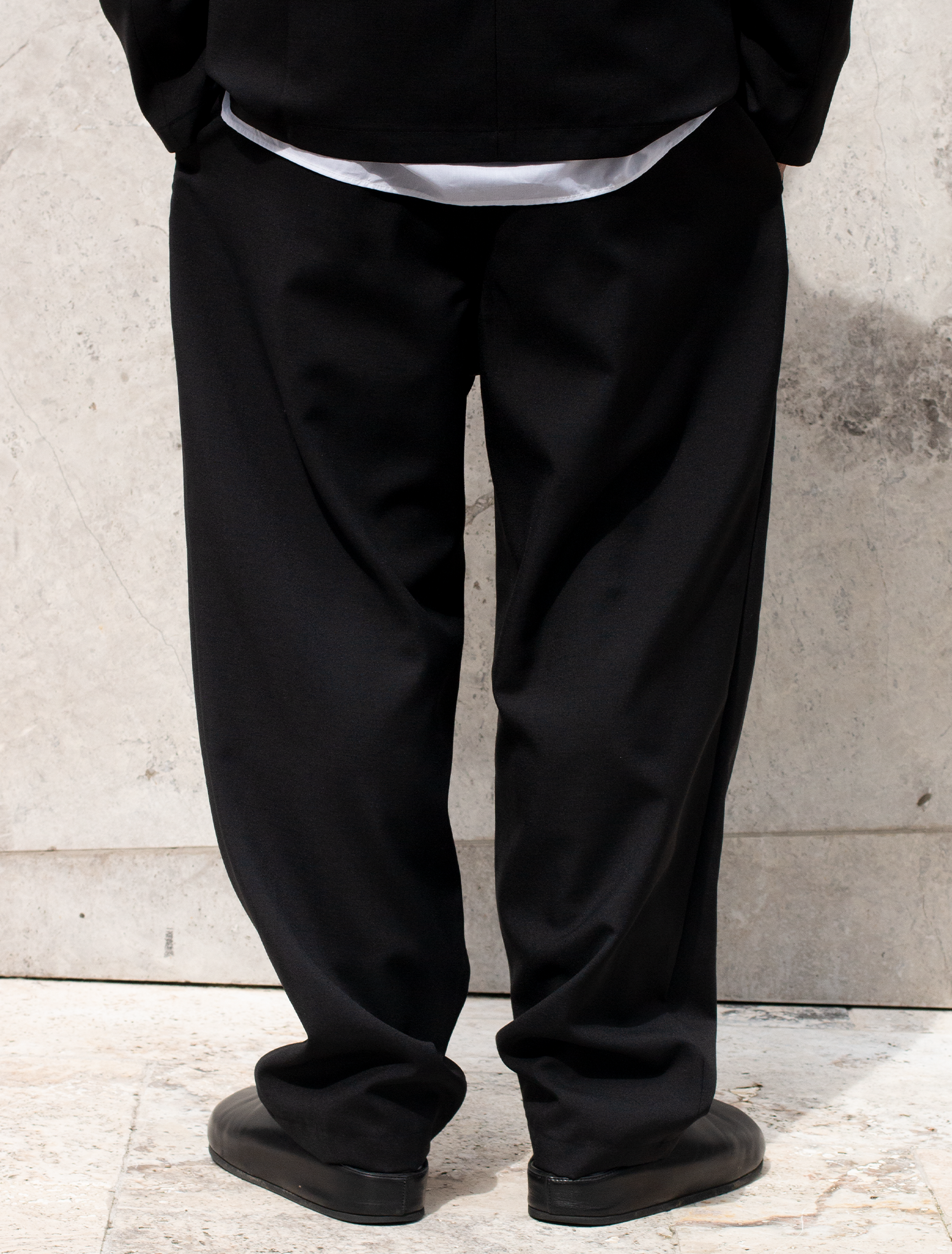 RELAXED 2 TUCK PANTS