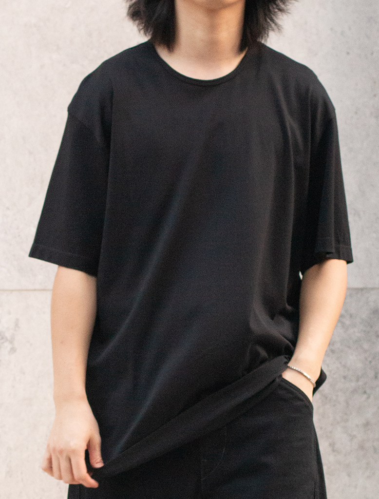 RELAXED TEE