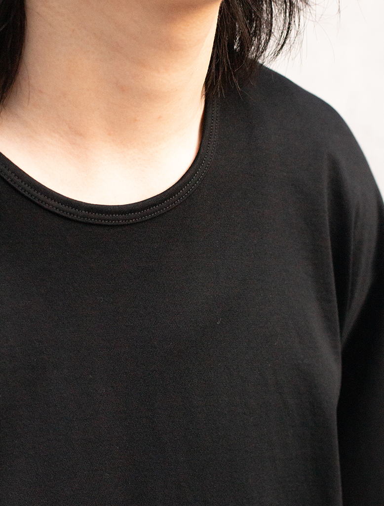 RELAXED TEE
