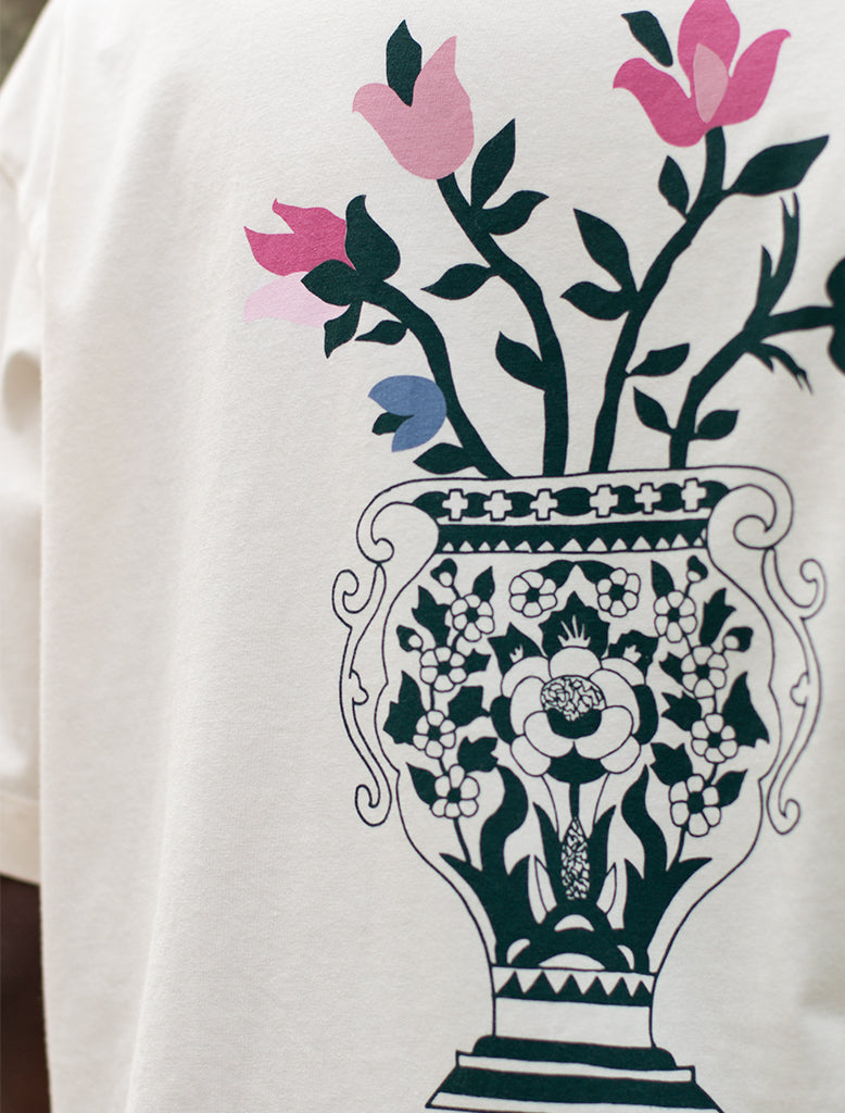 LE T-SHIRT VASE