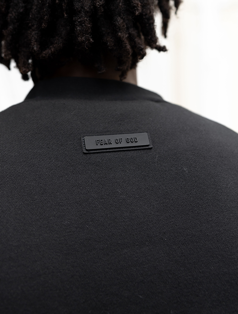 CREWNECK - JET BLACK