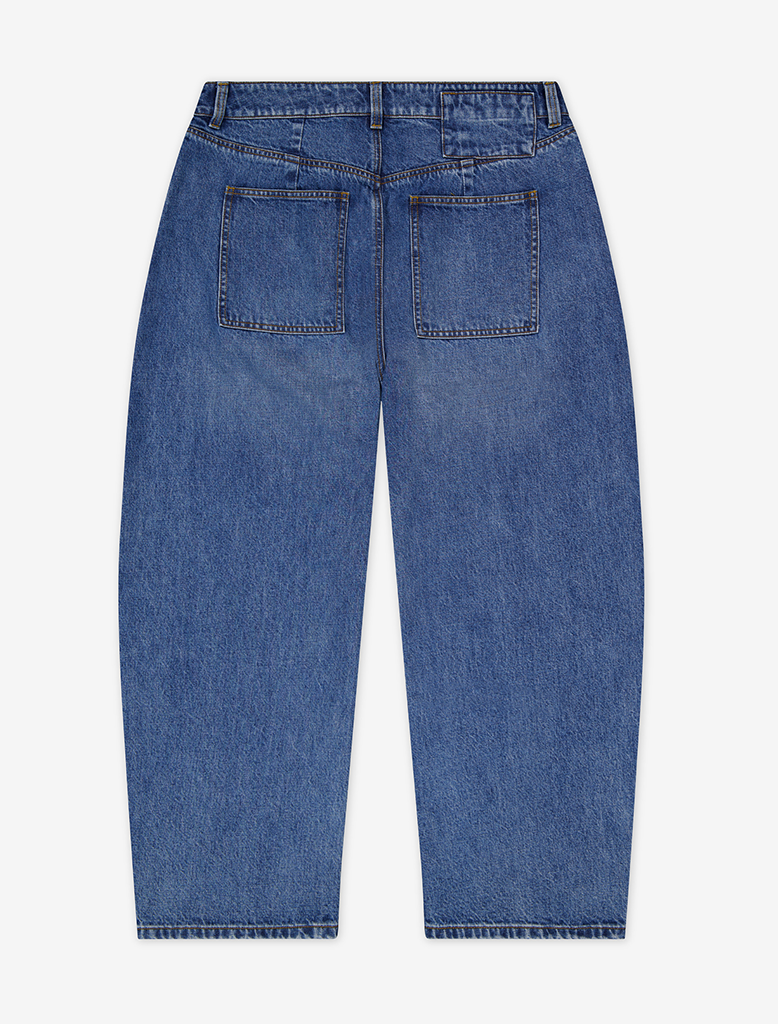 RELAXED DENIM