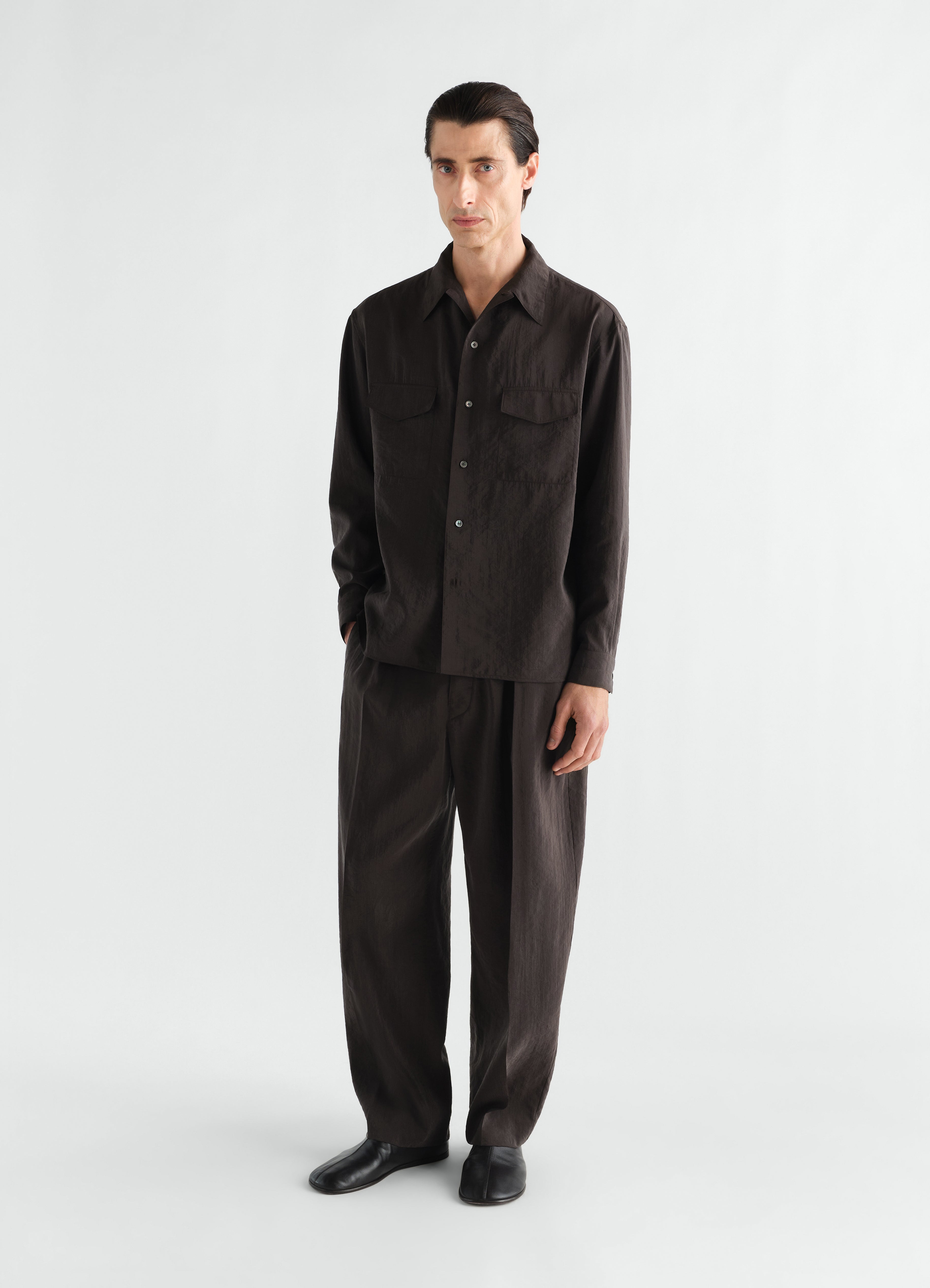 BELTED RELAXED DRY SILK PANTS