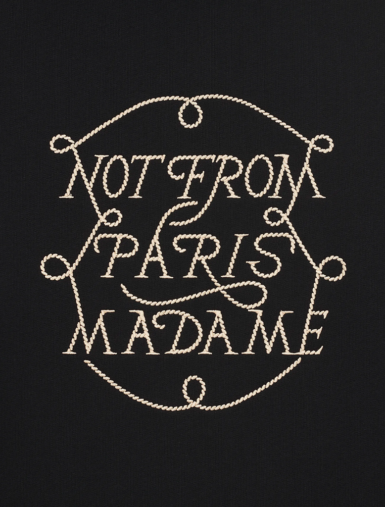 LE HOODIE SLOGAN TRESSES