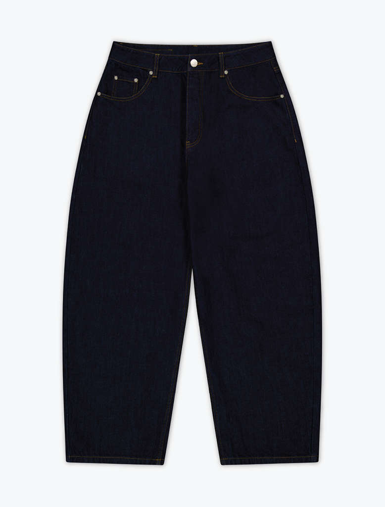 RELAXED DENIM