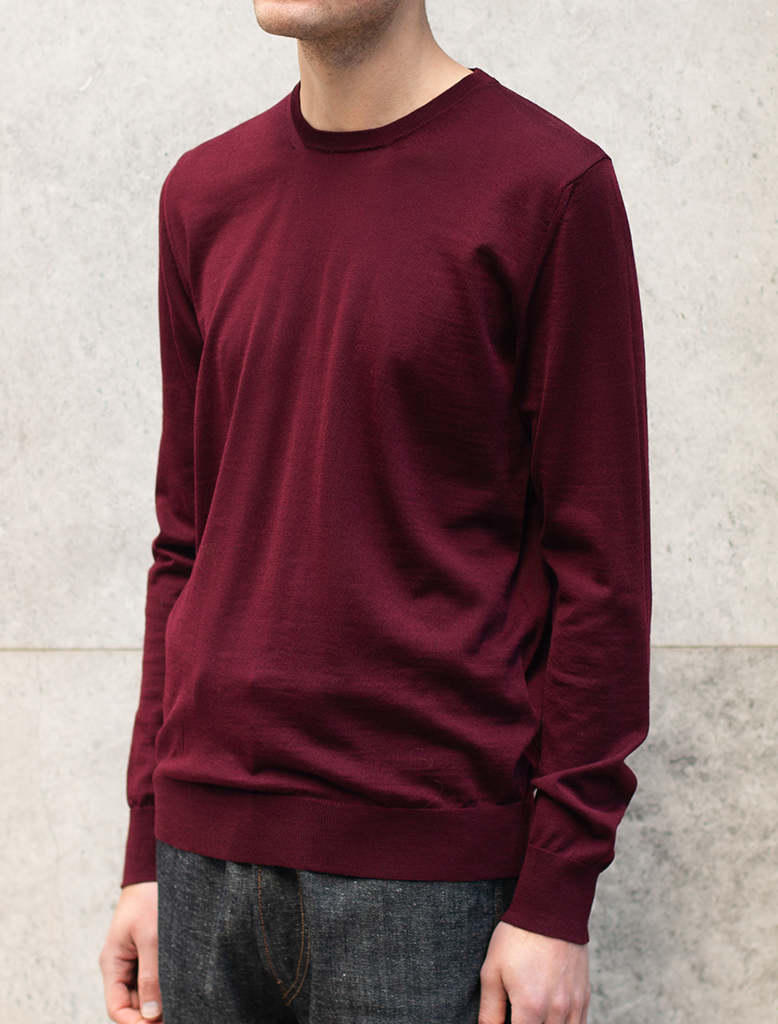 SUPERFINE MERINO CREWNECK