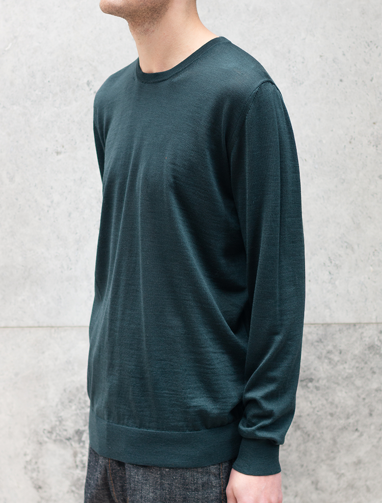 SUPERFINE MERINO CREWNECK