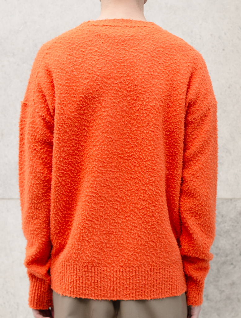 BRUSHED CREW NECK KNIT