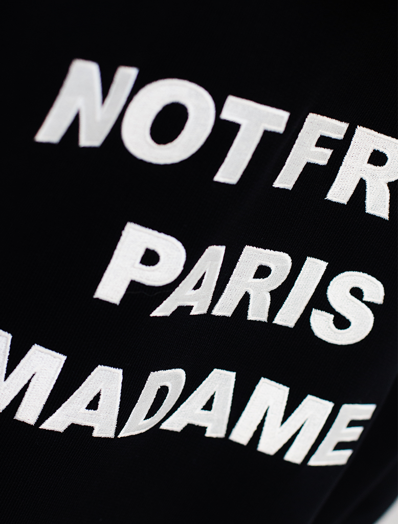 LE HOODIE SLOGAN