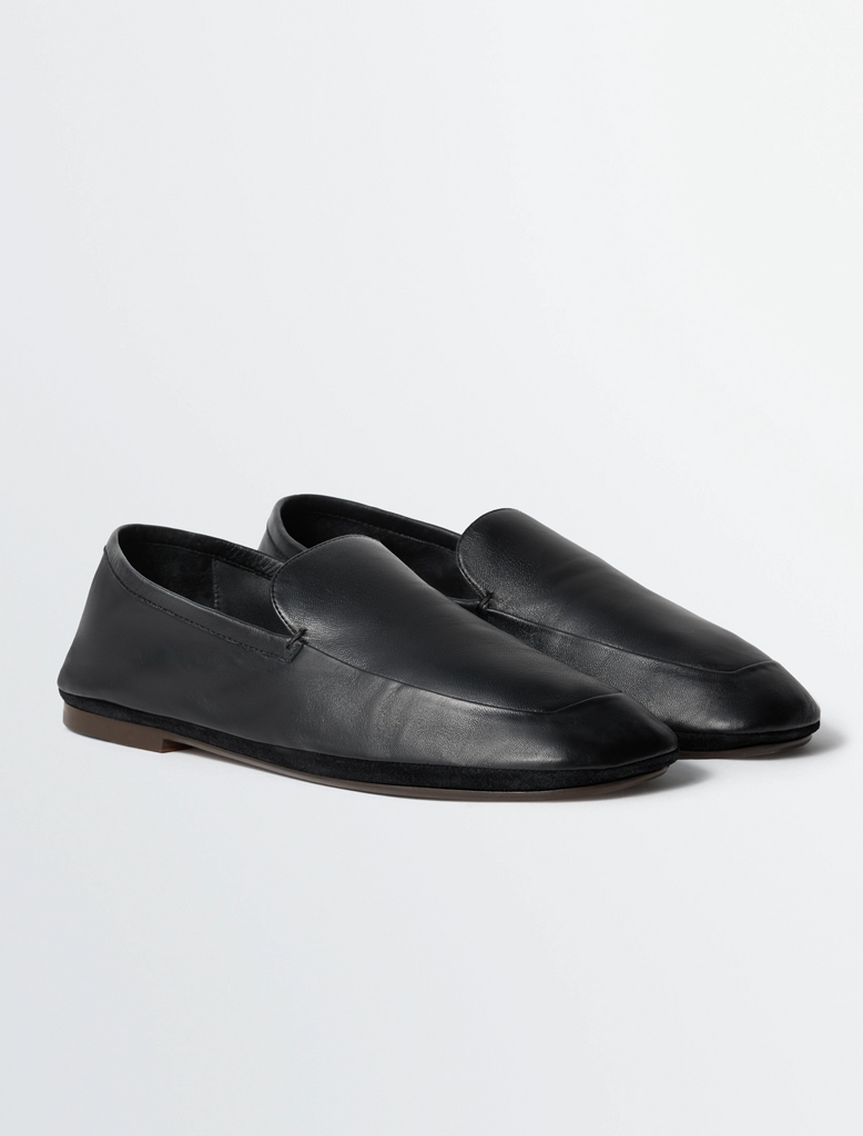 OUTDOOR SLIPPERS