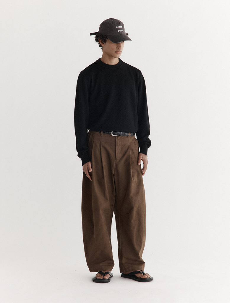 KNITTED CREWNECK