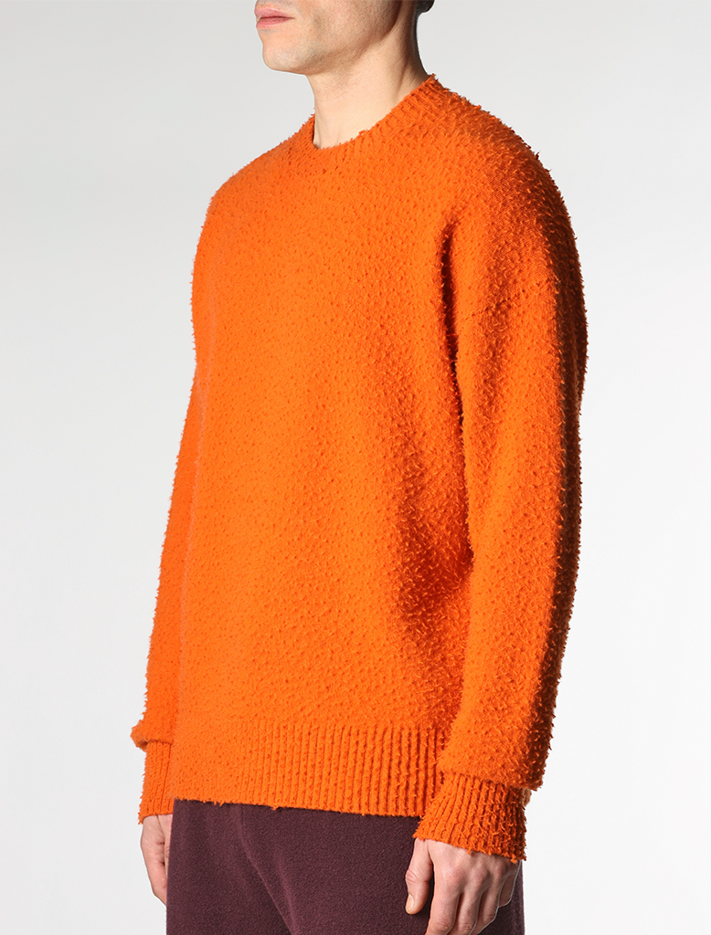 BRUSHED CREW NECK KNIT