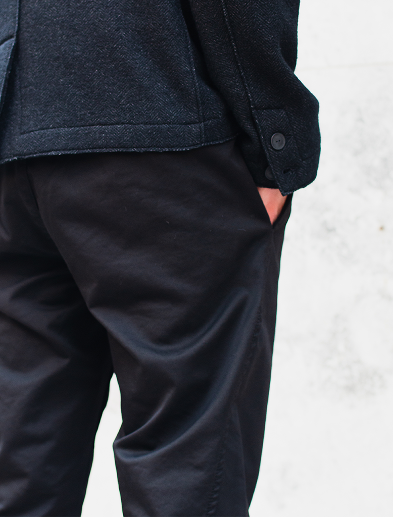 ELASTIC WAIST STRETCH TROUSER