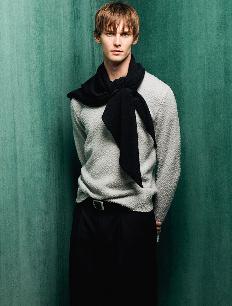 BRUSHED CREW NECK KNIT