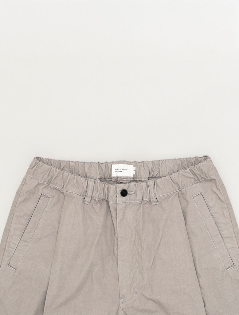 GARMENT DYED DEEP TUCK PANTS