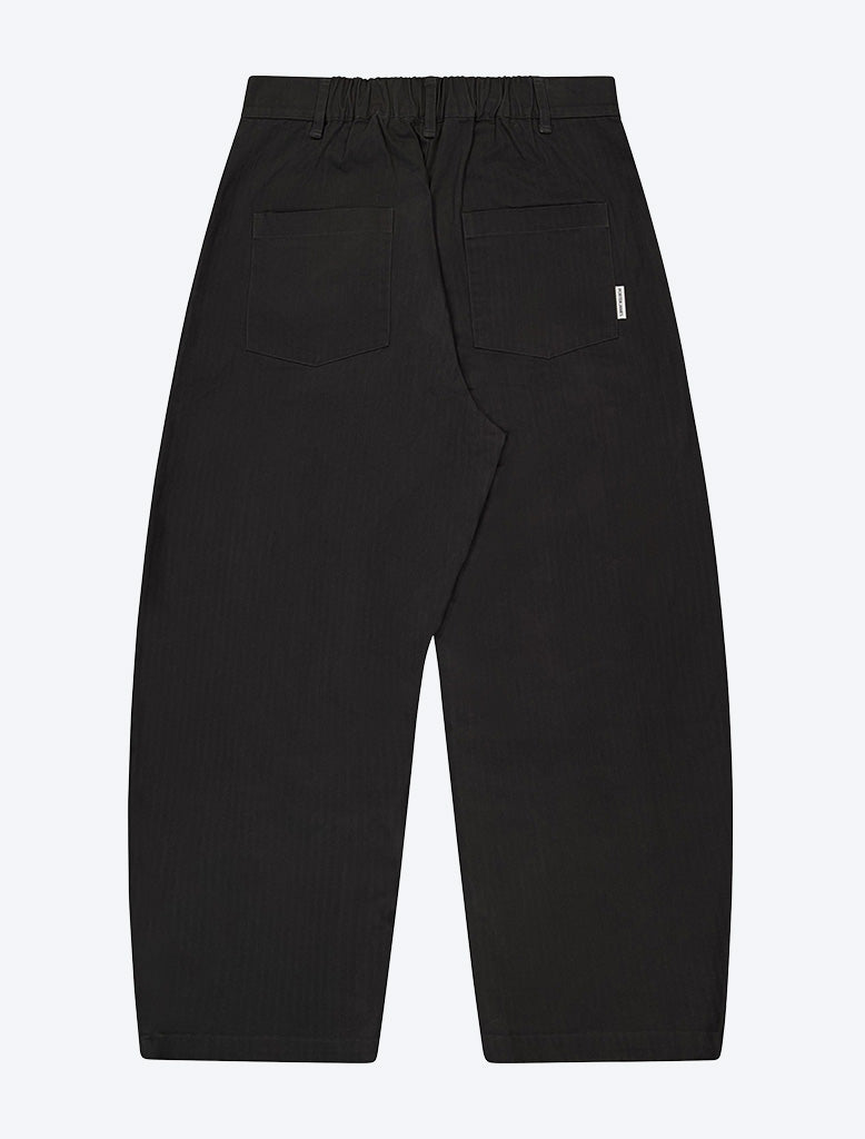 DART-KNEE PLEATED TROUSERS HERRINGBONE